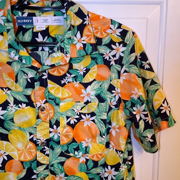 Old Navy Men's Floral Shirt - Multicolor - Picture 3 of 6